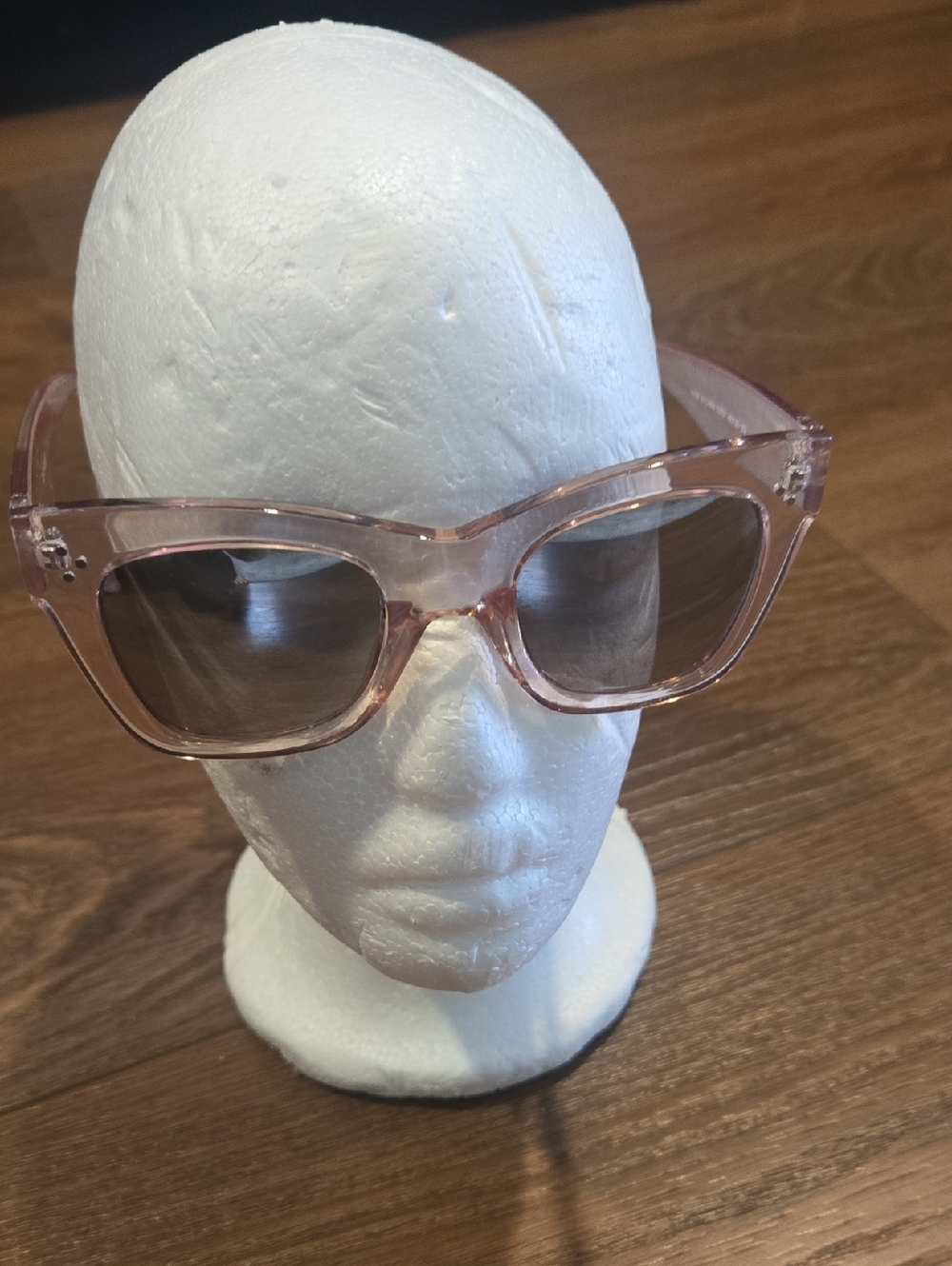 A.J. MORGAN platic Sunglasses... #7952